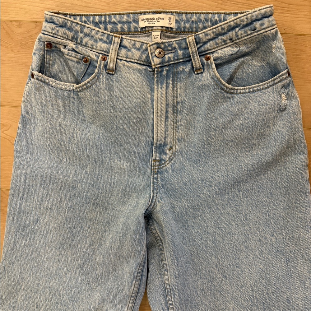 Abercrombie & Fitch high rise Women’s 90s relaxed Curve Love Jeans